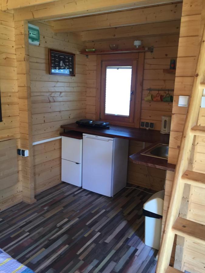 Pokoje I Domki Letniskowe Bros Dziwnów 外观 照片